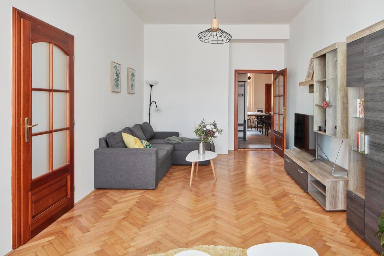 Prague Days - Spacious 3Bdr Apartment - Trendy Neighbourhood Esterno foto